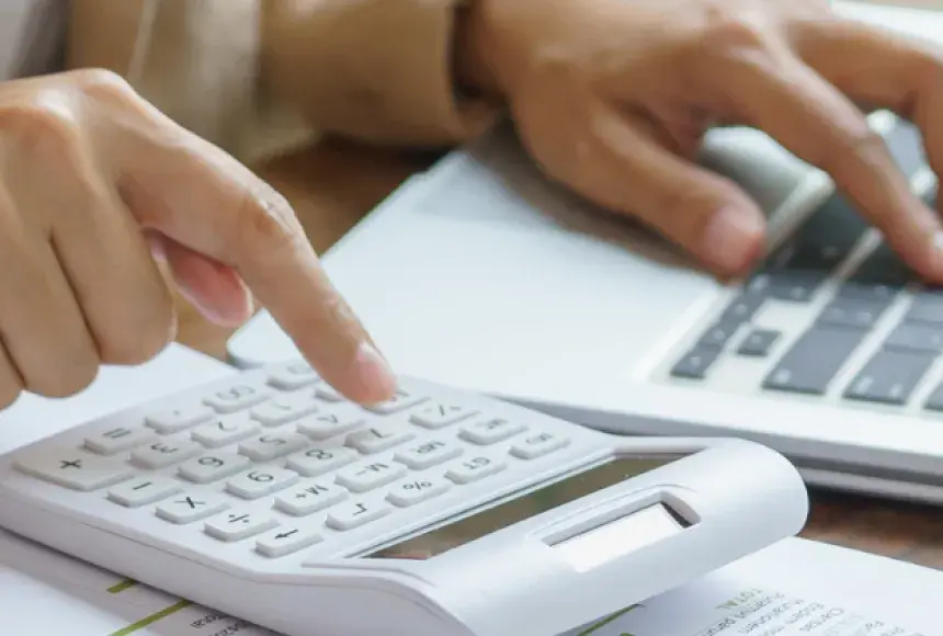 Duże sieci sklepów rosną na potęgę. Czy rynek FM za nimi nadąża?